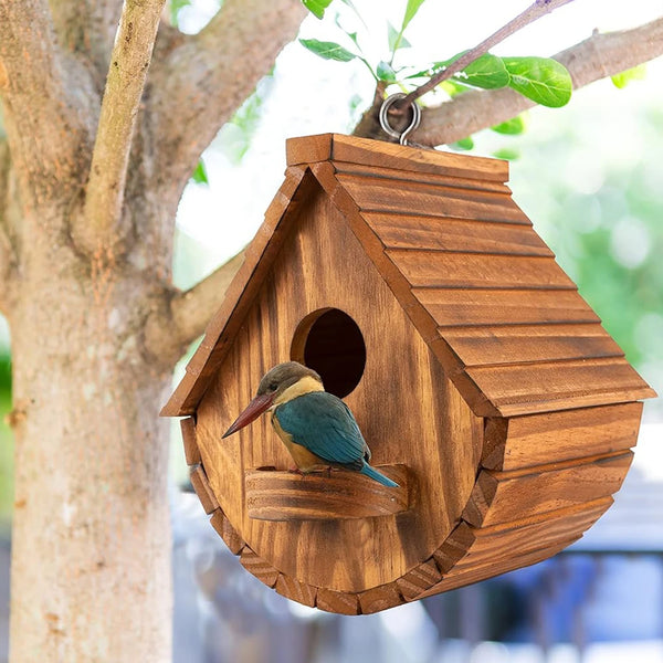 Wooden Outdoor Birdhouse Shelter